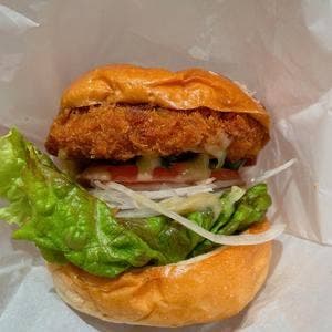 サカナノバーガー 御在所SA下り線店