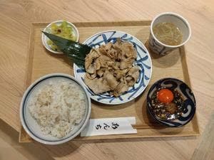 あんちすてーき とろろ麦めし 豚丸 梅田茶屋町店