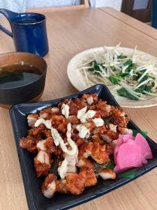 街のどんぶり屋友野