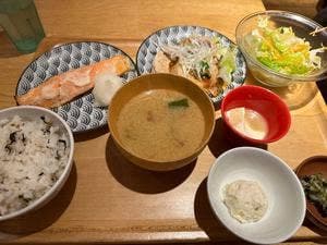 おぼんdeごはん 上野店