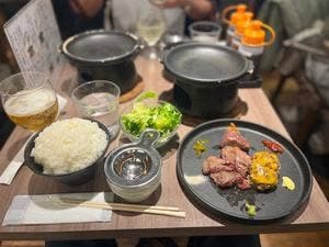 永田精肉店 肉屋のハンバーグと炊きたての米