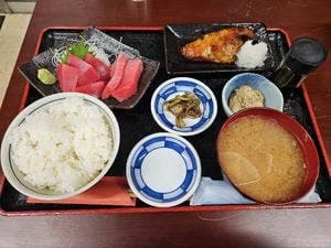 海鮮食堂 ととや