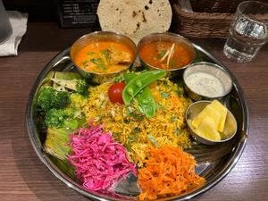 JOGI'S CURRY