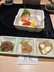旬彩 はなれ