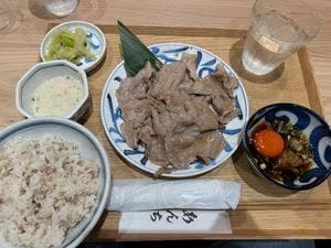 あんちすてーき とろろ麦めし 豚丸 梅田茶屋町店
