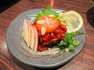 焼肉とオモニ料理 李休