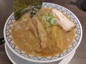 東京豚骨拉麺 ばんから 新宿三丁目店