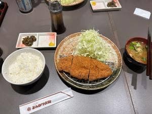 とんかつ大町 南光台店