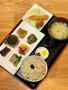 京おばんざいはんなり