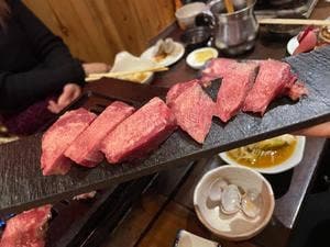 アボカドと旬の食材酒場 クアトロ