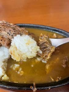 肉ばる食堂 ぐすたーる