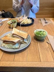 TINY GARDEN KITCHEN ららぽーと立川立飛店