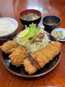 とんかつ藤芳 駅前店