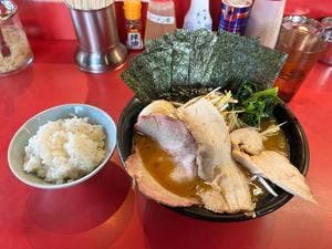 横浜ラーメン とんこつ家 鹿島店