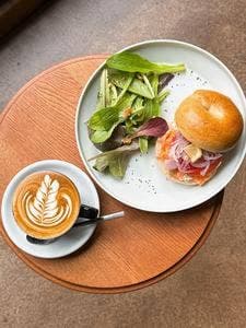 SCHOOL BUS COFFEE STOP NAKAMEGURO