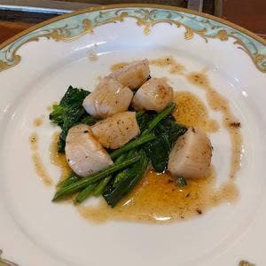 ステーキハウス小で毬