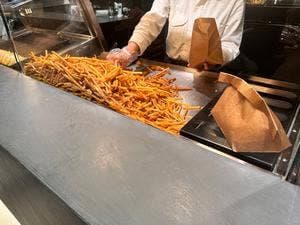 芋屋金次郎 大阪店