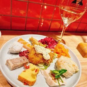 酒屋食堂 スタンドましか