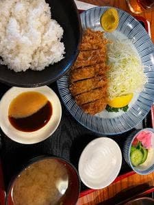 とんかつ稲 港北ニュータウン店