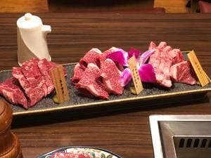 焼肉とホルモン しま