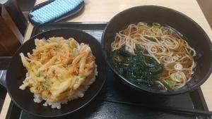 名代 箱根そば 新松田店