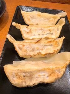 熱々肉汁餃子 あじくら