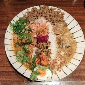 ザッキースパイスカレー