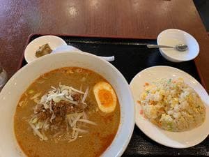 百味菜館
