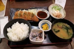 濱焼北海道魚萬 旭川2条通店