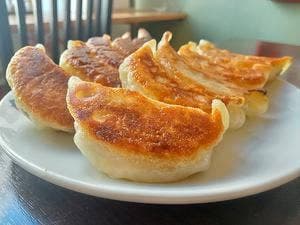 餃子の翠葉 本店