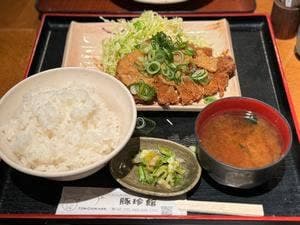 とんかつ豚珍館 東口店