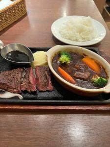 炭火焼グリル カキヤス 大丸梅田精肉店