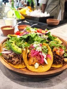 Kitade Tacos & Sake ハシゴ楼