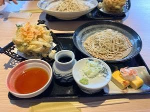 石臼挽き生そば 炭火焼肉丼 さくら 茂原店