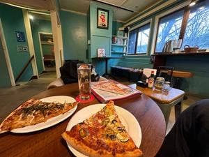 Dookie's Pizza