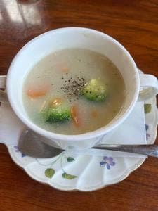 カフェ モアル