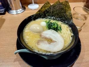 横浜家系ラーメン 町田商店 川崎西口店