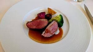 フレンチキュイジーヌ レストラン オザミ