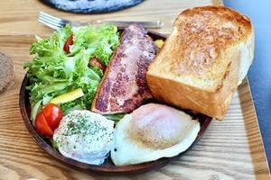 アイズカフェ 名古屋