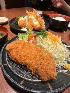 黒豚とんかつ・しゃぶしゃぶ とんふみ