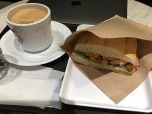 サンマルクカフェ+R ディアモール大阪店
