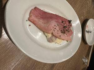 神田の肉バル RUMP CAP 池袋西口店