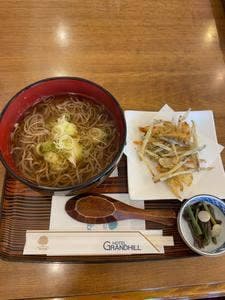 レストラン 三沢空港