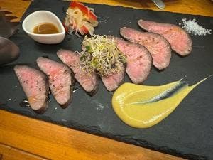 ビストロ オオカミ