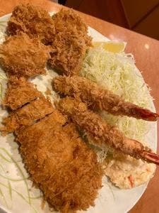 とんかつ割烹 かつ半
