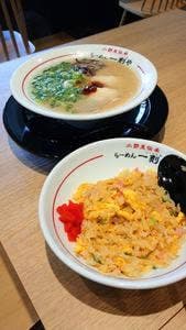 小郡系伝承 らーめん 一刻や 志免店