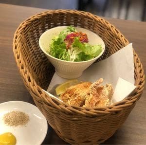 デリーシャス 大手町本店