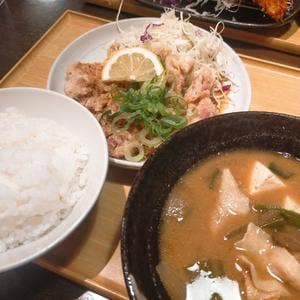 しまかぜ食堂 一宮店