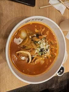ブクギョンチャジャン 新大久保本店