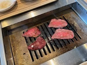 焼肉LOUNGE うしのよだれ